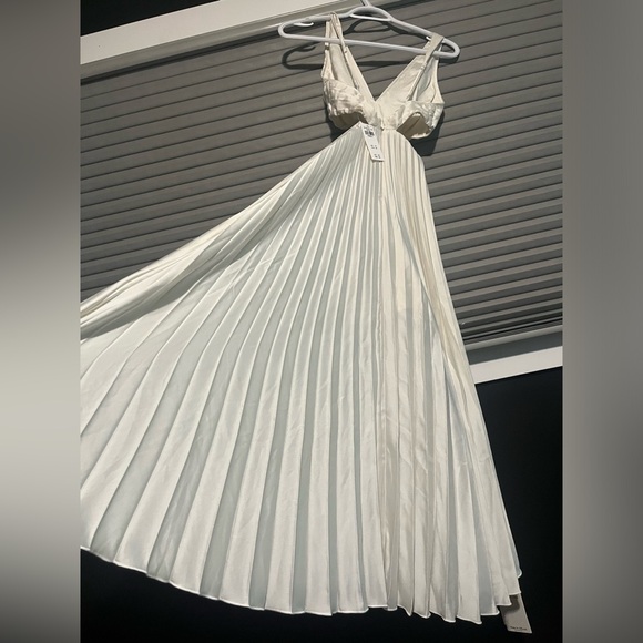 NWT A&F Satin Dress - Picture 7 of 11